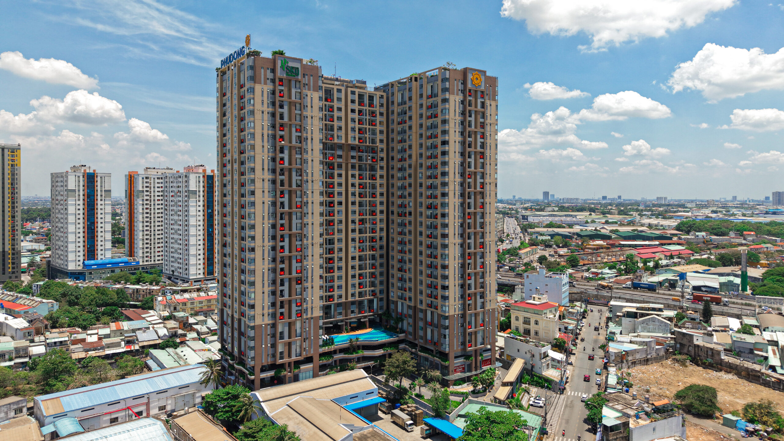 Hình ảnh thực tế Phú Đông Sky Garden 1